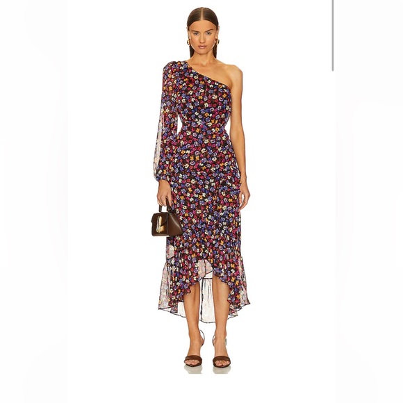 37. Astr the label $128 Calista in Blue & Red Ditsy Floral One-Shoulder Dress - Picture 4 of 5